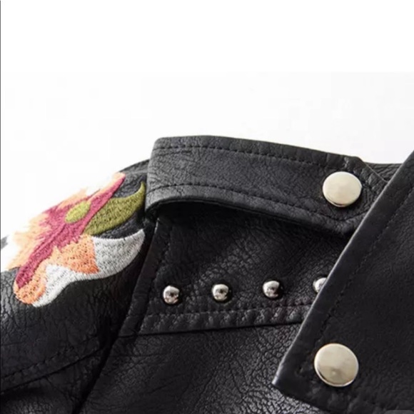New! Black Embroidered Flowers With Stud Faux Leather Motorcycle Style Jacket - Picture 7 of 15